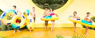 La Vague, piscine à vagues à Aquafun Park – © Cobac Parc