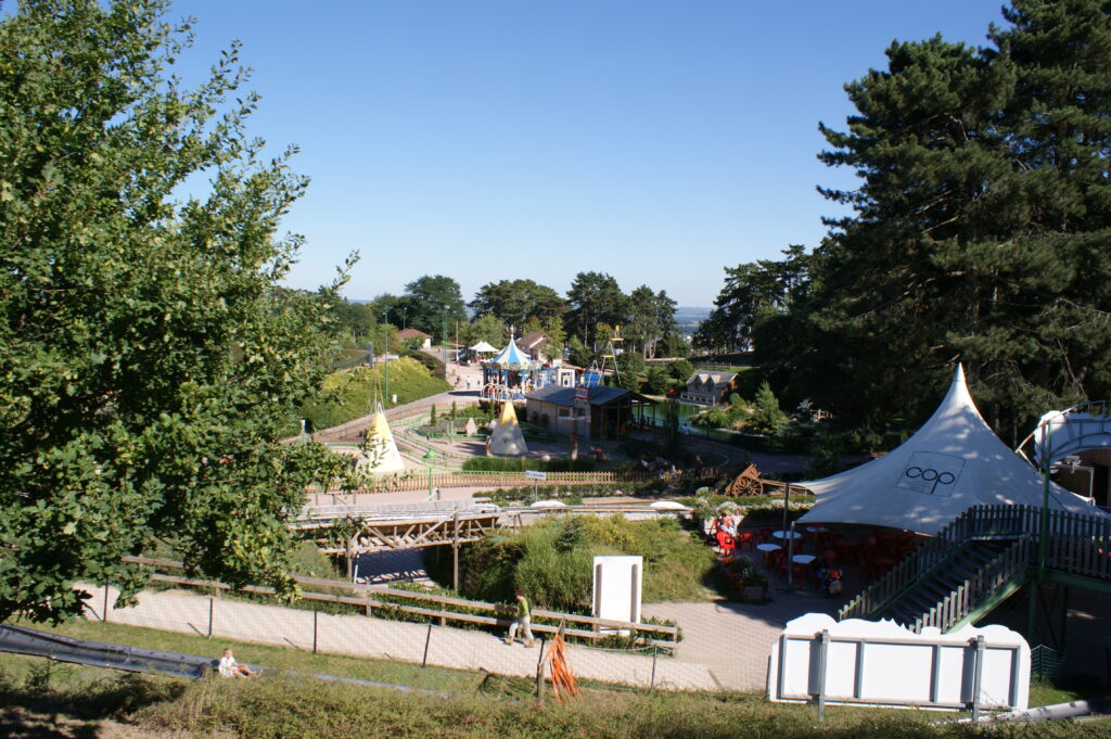 Vue aérienne du parc à Parc des Combes – © Parc des Combes