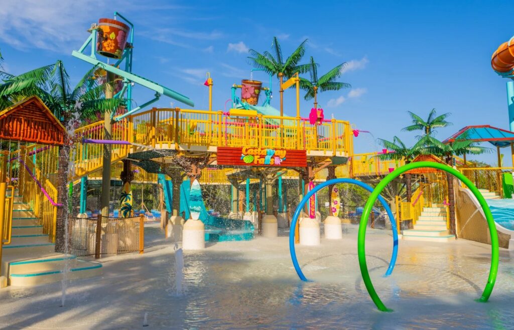 Castaway Falls à Adventure Island Tampa — © Adventure Island Tampa