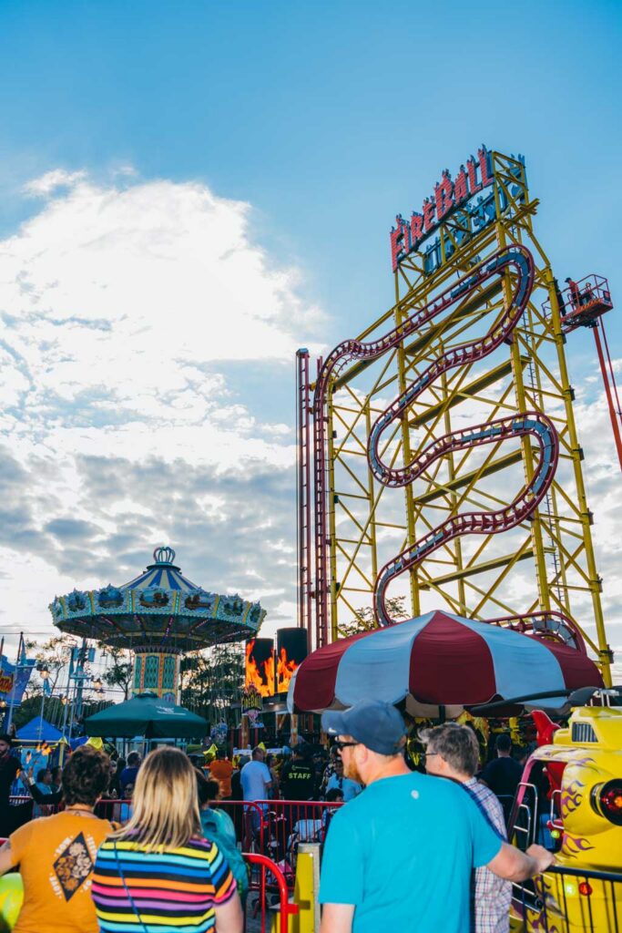 FireBall à Adventureland Long Island — © Adventureland Long Island