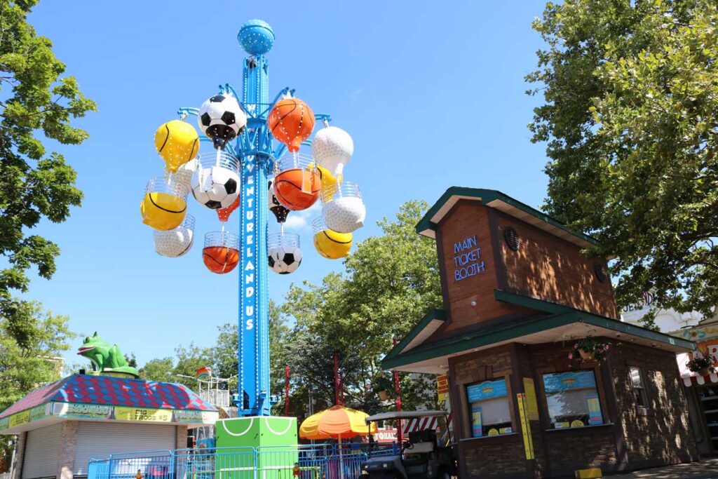 Sports Tower à Adventureland Long Island — © Adventureland Long Island