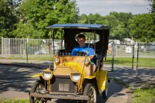 Antique Cars à Beech Bend — © Beech Bend