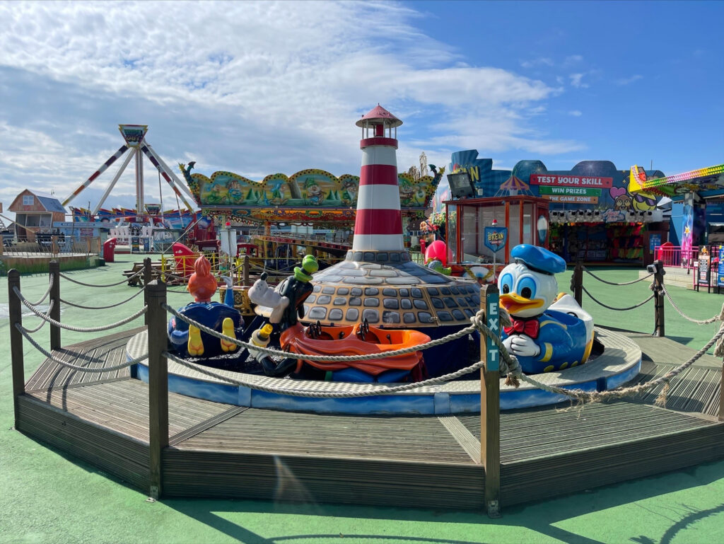 Lighthouse Boats à Brean Theme Park — © Brean Theme Park