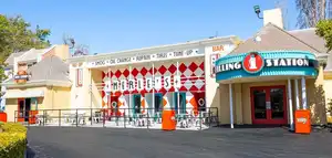Merle's Bar
