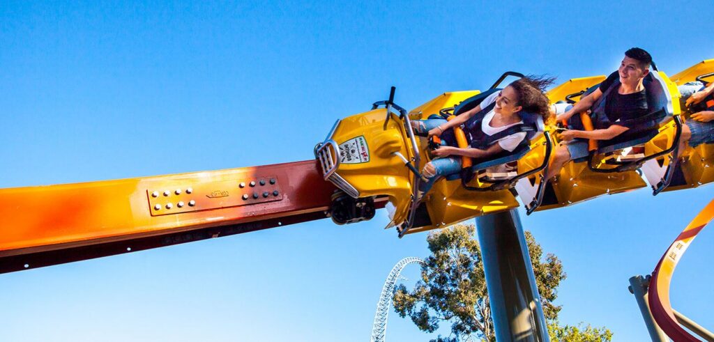 RailBlazer à California's Great America — © California's Great America