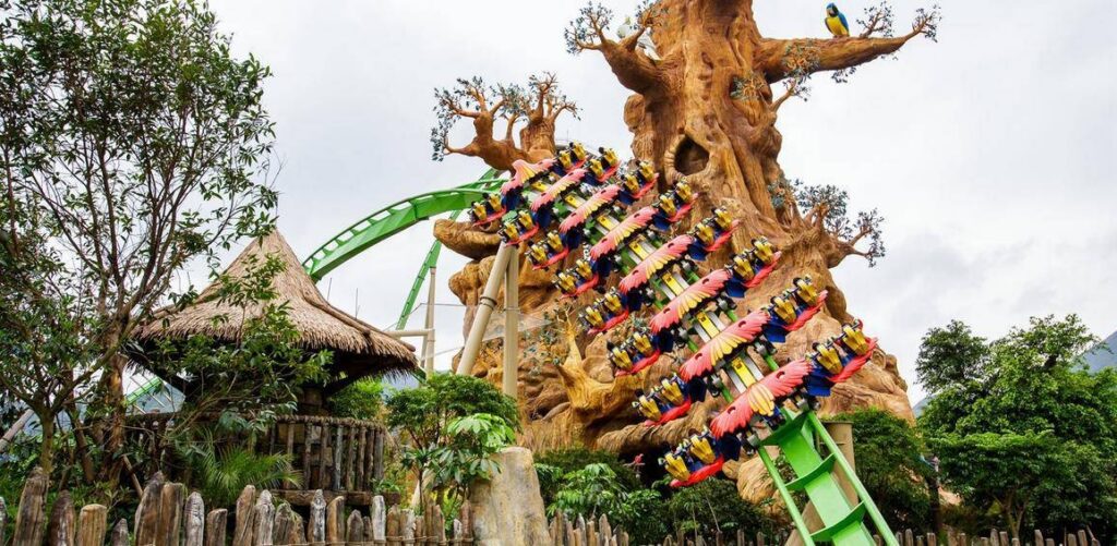 Parrot Coaster à Chimelong Ocean Kingdom — © Chimelong Ocean Kingdom