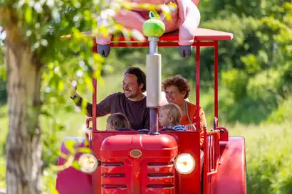 Old McDonald’s Tractorrit
