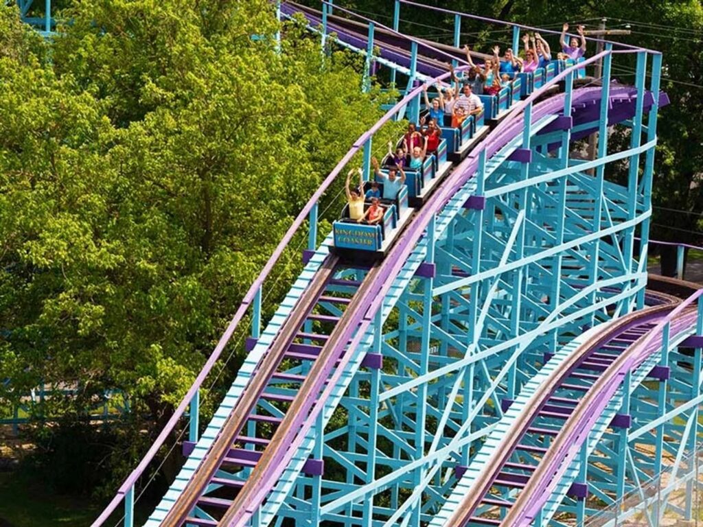 Kingdom Coaster à Dutch Wonderland — © Dutch Wonderland