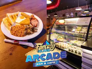 Arcade Bar & Café