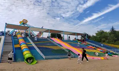 Toboggans de la plage
