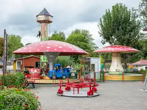 Pilz- und Kettenkarussell