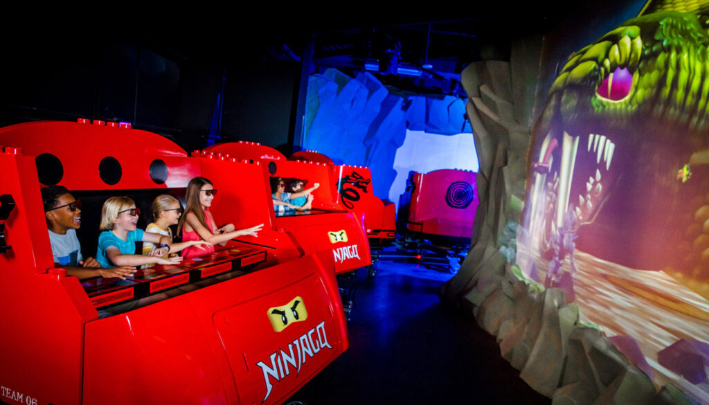 LEGO NINJAGO The Ride à Legoland New York — © Legoland New York