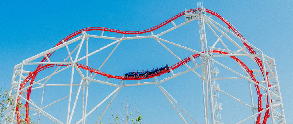 Giant Revolution à Lotte World Adventure Busan — © Lotte World Adventure Busan