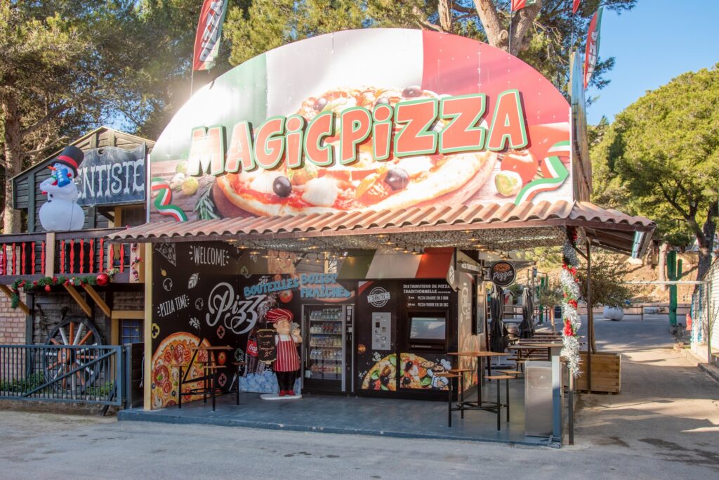 Magic Pizza à Magic Park Land — © Magic Park Land