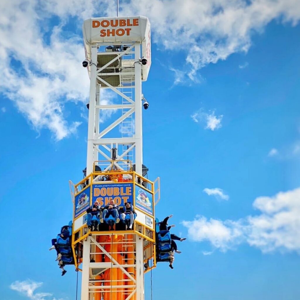 La tour Double Shot à Playland’s Castaway Cove — © Playland’s Castaway Cove