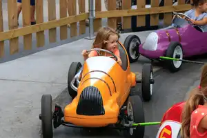 Midge-O-Racers