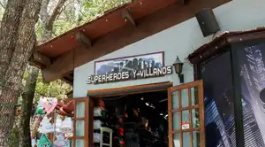 Superhéroes y Villanos