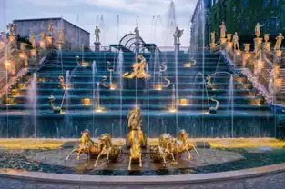 Helios Waterfall à Sun World Ba Na Hills — © Sun World Ba Na Hills