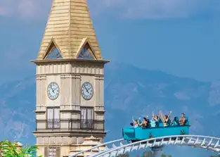 Typhoon Coaster à The Land of Legends — © The Land of Legends