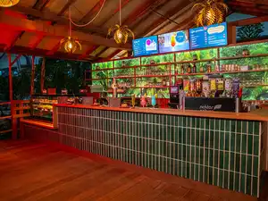 Lagoon Bar