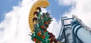 Steel Venom à Valleyfair — © Valleyfair