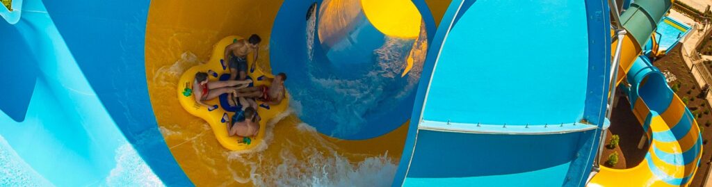 Colossal Curl à Water Country USA — © Water Country USA