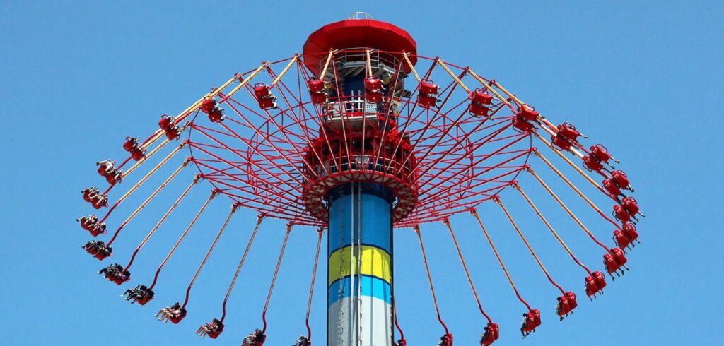 SteelHawk à Worlds of Fun — © Worlds of Fun