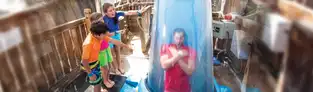 Liwa Loop à Yas Waterworld — © Yas Waterworld