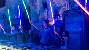 Savi’s Workshop – Handbuilt Lightsabers