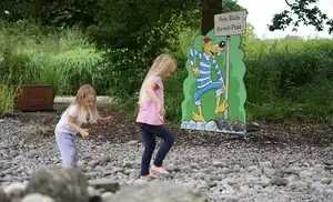 Hein Blöds Barfuß-Pfad