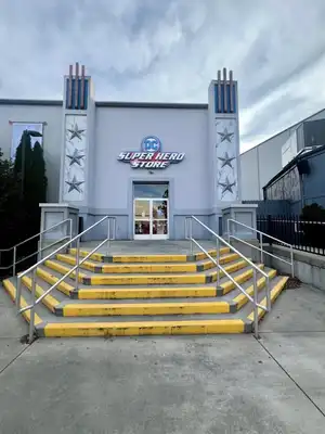 DC Superhero Store