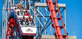 Steel Force à Dorney Park — © Dorney Park