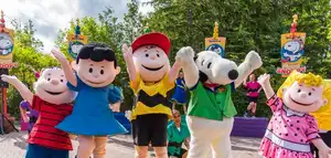 PEANUTS™ Block Party