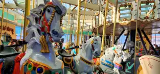 Looff Carousel à Santa Cruz Beach Boardwalk — © Santa Cruz Beach Boardwalk