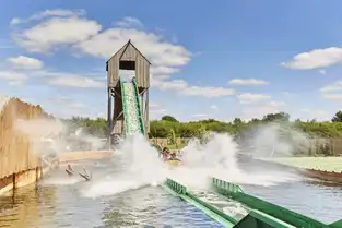 Bûches Timber Splash à Kingoland – © Kingoland