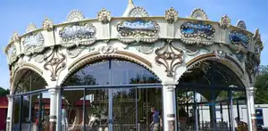 Le Carrousel