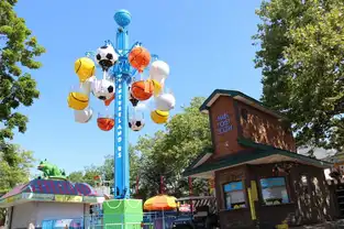 Sports Tower à Adventureland Long Island — © Adventureland Long Island