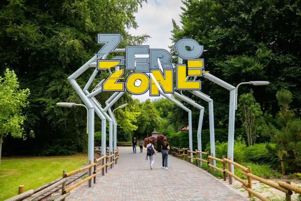 Zero Zone