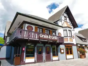 Grain & Grill International Kitchen
