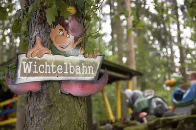 Wichtelbahn im Zwergenland