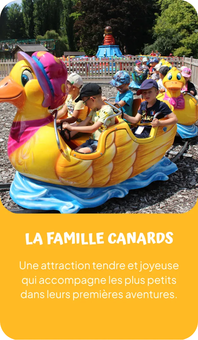 Attraction pour enfants au parc Denain Évasion