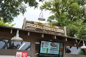 Canyon Smokehouse