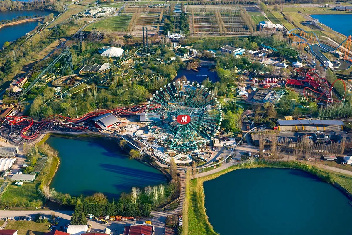 Mirabilandia vu du ciel, parc italien du groupe Parques Reunidos – © Parques Reunidos / Mirabilandia