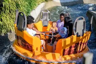 Les rapides Sungai Kalimantan à Avonturenpark Hellendoorn — © Avonturenpark Hellendoorn
