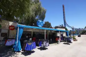 DC UNIVERSE™ Store