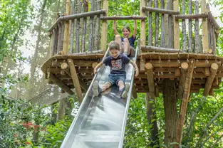 La Canopée des oiseaux, toboggan à Terra Botanica – © Terra Botanica