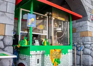Ollie’s Popcorn Stand