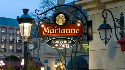 Chez Marianne (Souvenirs de Paris)