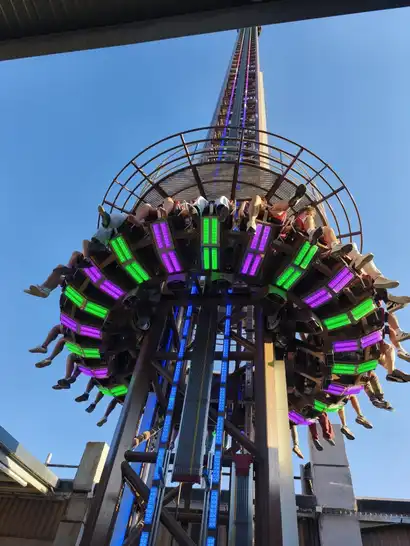 Dino Tower